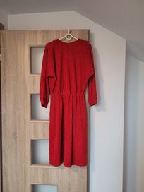 Czerwona sukienka z długim rękawem M/L