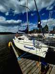 CZARTER JACHTU ANTILA 22 + SUP Jeziorak/Iława/Mazury/ogrzewanie/max 6