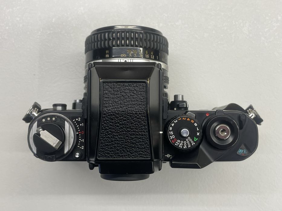 Nikon F3 та обʼєктив Nikkor 50mm 1.4 Ai-s плівковий фотоапарат