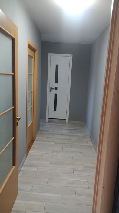 Продається 2 кім квартира вул  Червоноі калини