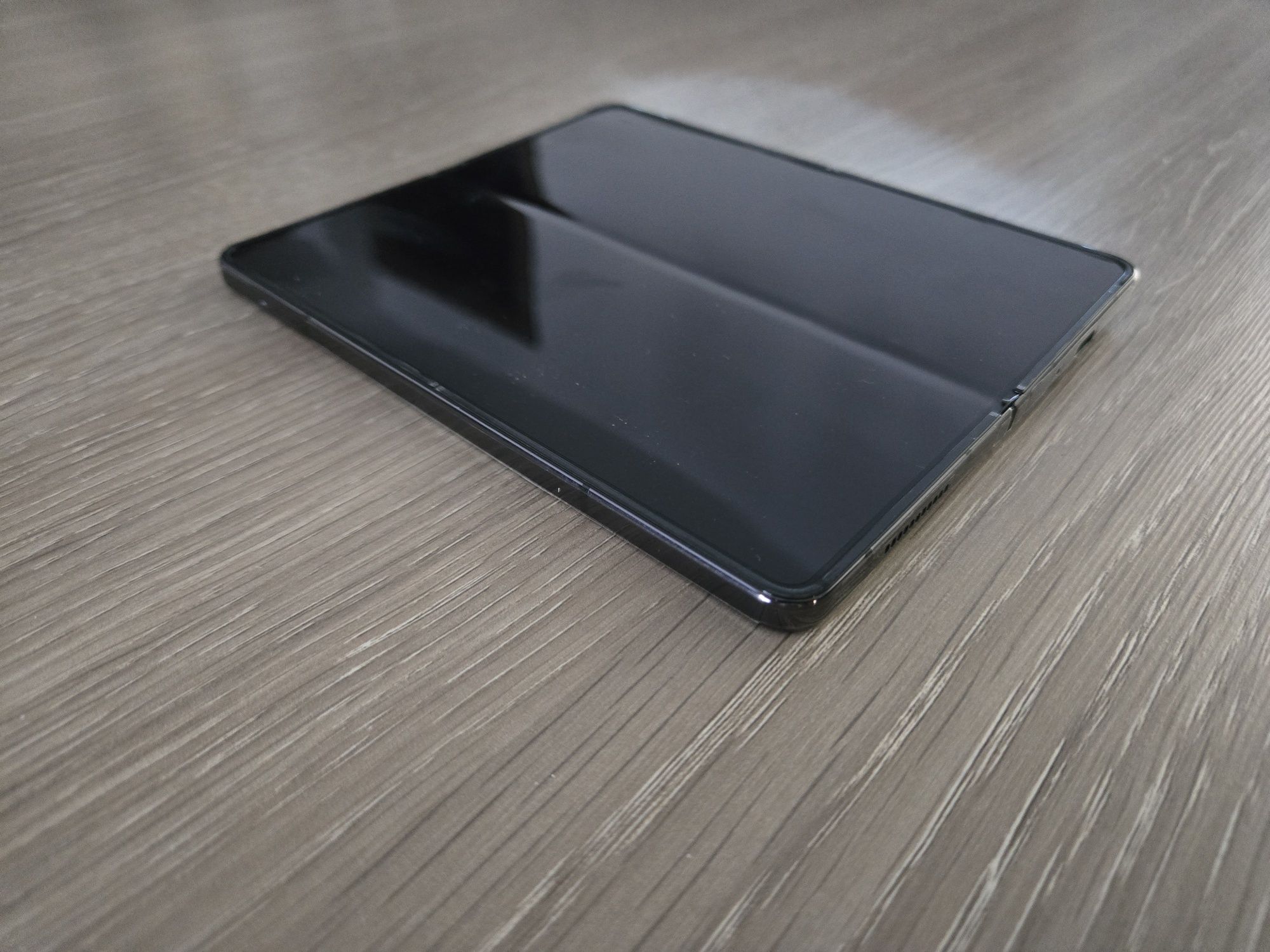 Samsung Galaxy z Fold 4 - jak nowy