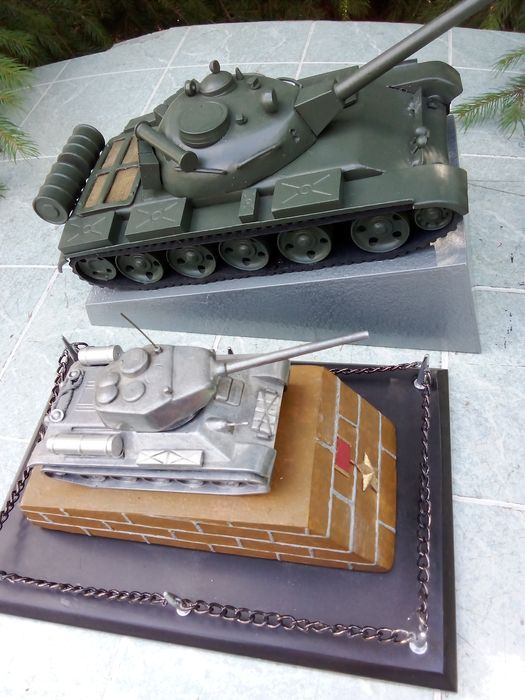 Танк настольный. Большой. 4 кг .