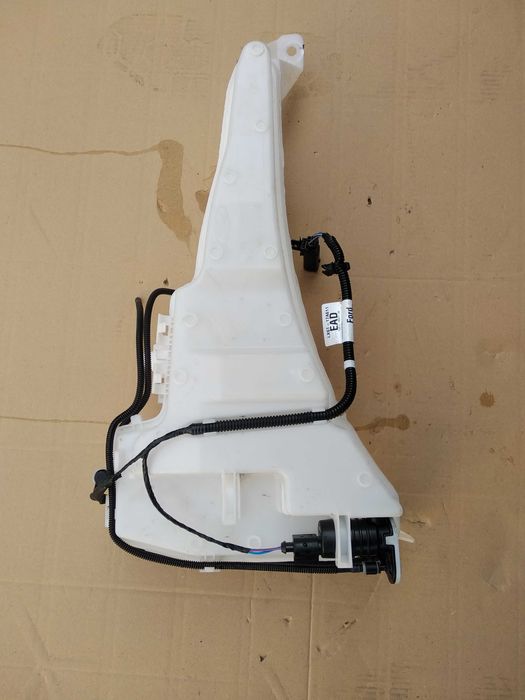 Zbiorniczek spryskiwaczy do FORD KUGA MK3