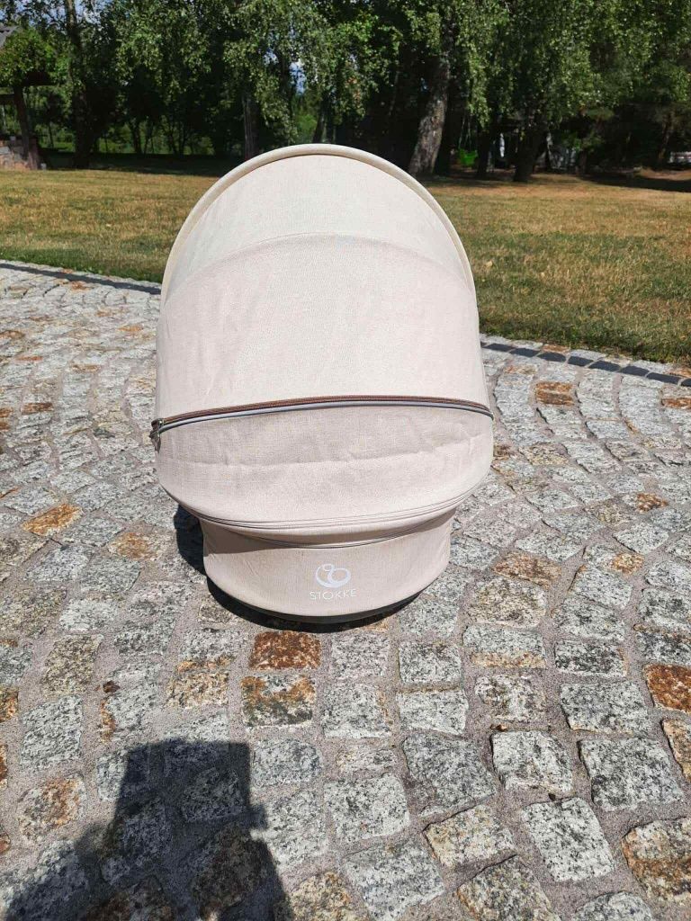 Stylowy i funkcjonalny wózek Stokke 2w1- gondola + spacerówka
