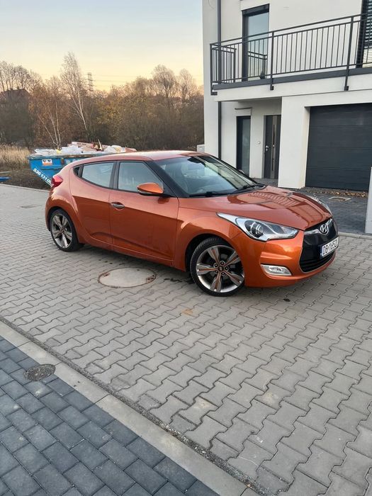 Hyundai Veloster HYUNDAI VELOSTER 1,6 GDI PREMIUM stan idealny. Polecam