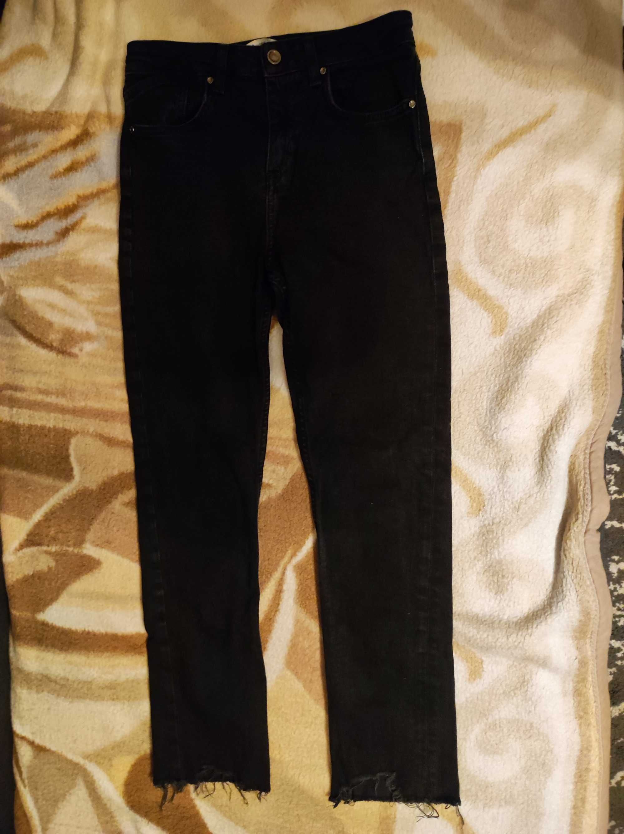 Czarne spodnie Zara r. 34