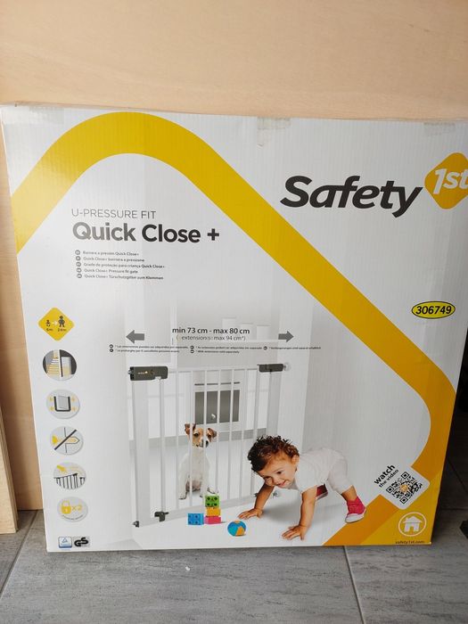 Conjunto grade de protecção para crianças