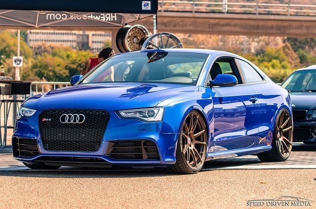 Grelha estilo rs5 B8