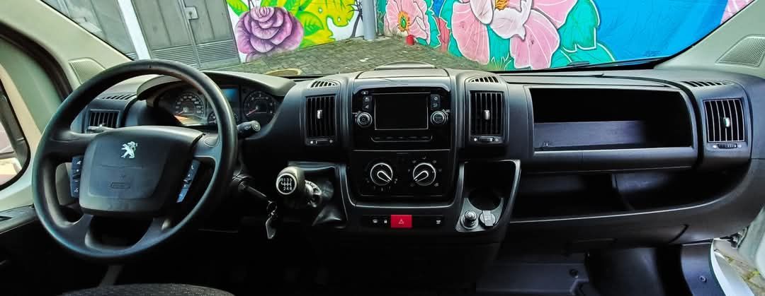 Peugeot Boxer 2.3 HDI 130 CV