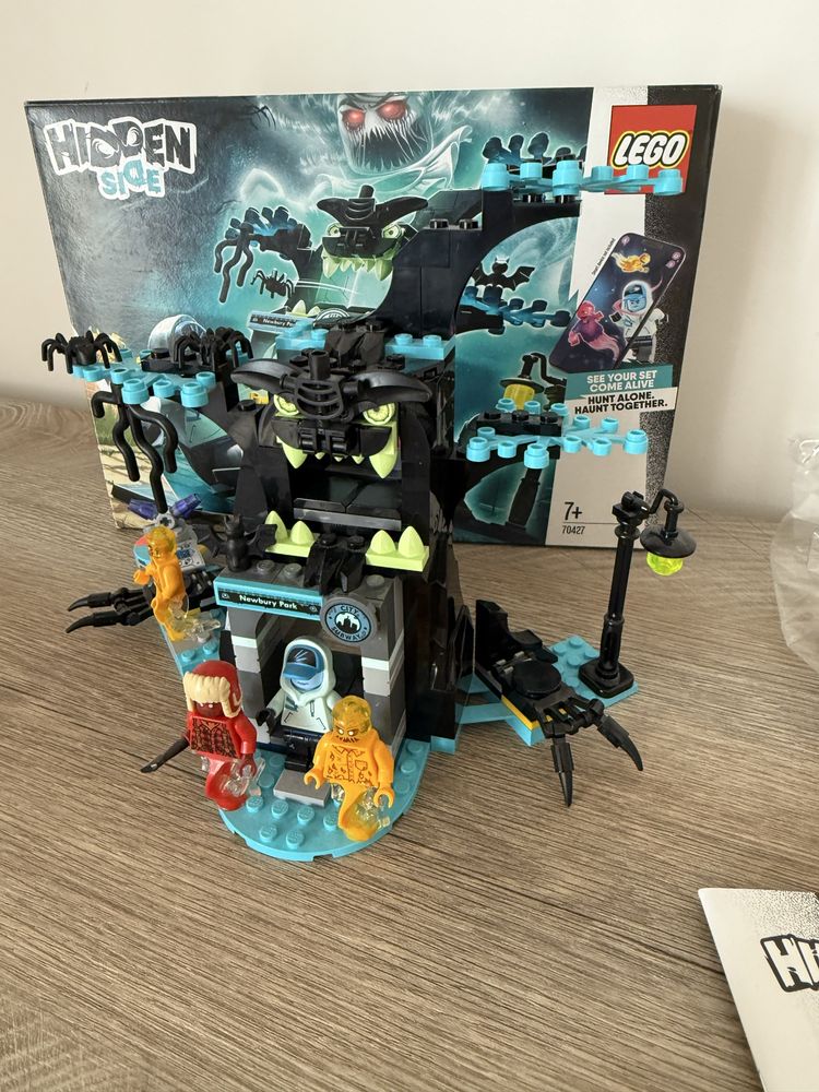 lego hidden side 70427