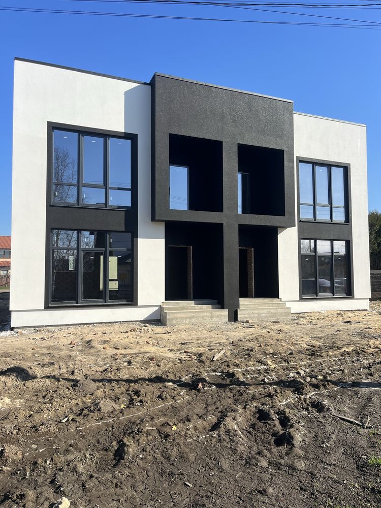 Котедж 120м² Червоні гори 83000$