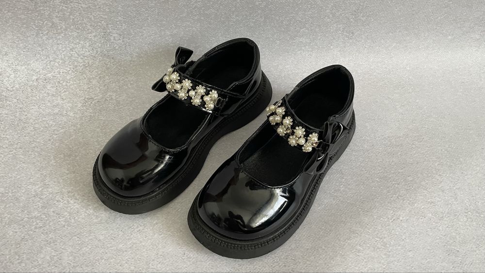 Туфлі для дівчинки розмір 32 устілка 19 см