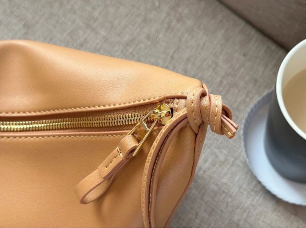 Torebka loewe hobo bag