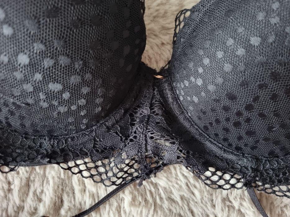 Biustonosz esotiq 70C czarny