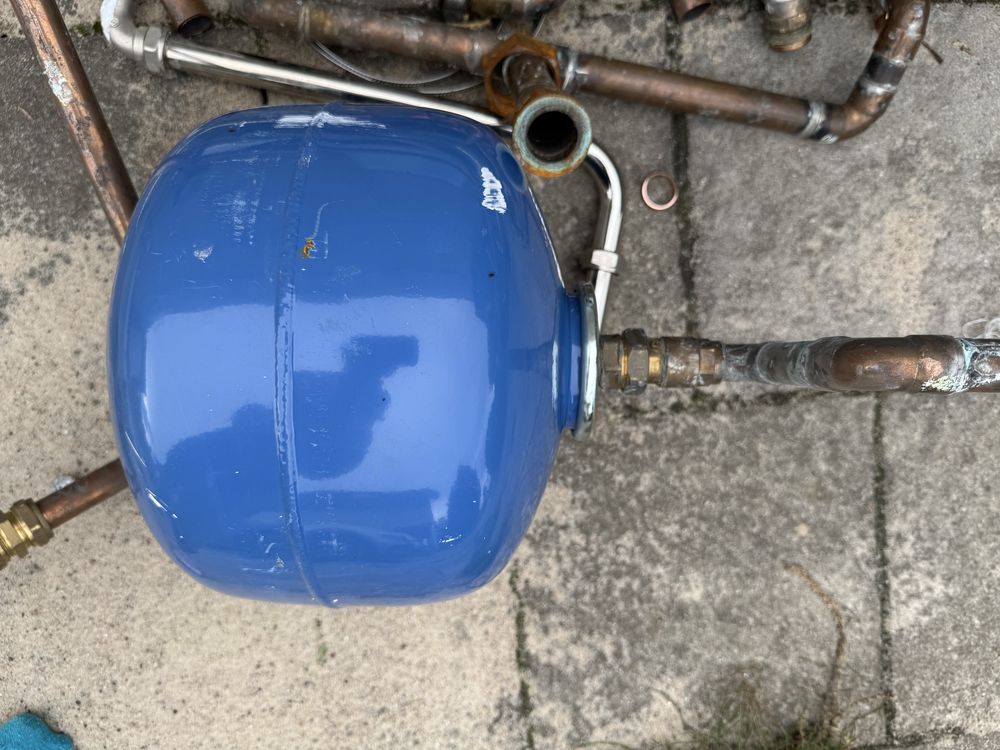 Zestaw grzewczy piec Viessmann Vitodens 200-W + zasobnik CWU Vitocell