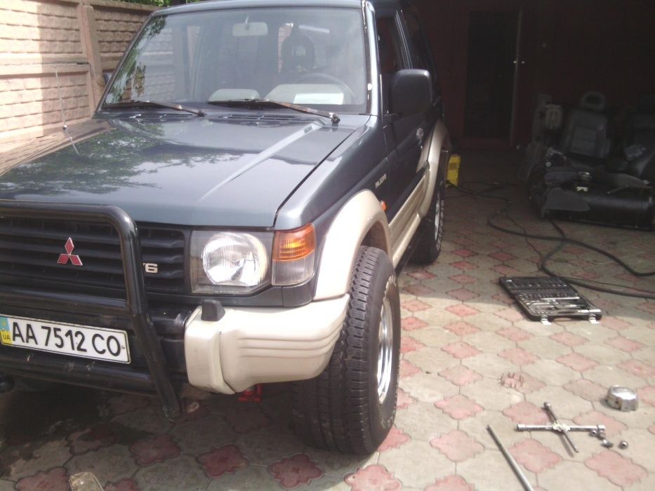 Mitsubishi Pajero 2.Запчасти паджеро 2. Мотор 4м40, 2.8 2.5 разборка