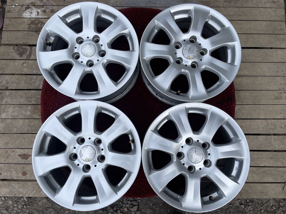 Volkswagen Passat golf Caddy T4 Audi a6 a4 R15 5x112