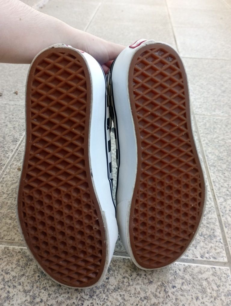 Sapatilhas Vans Sk8-Hi Platform 2.0 (Como novas). Também. 36,5