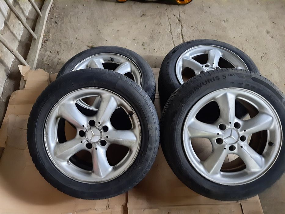 Koła felgi z oponami 205/55 r16 mercedes