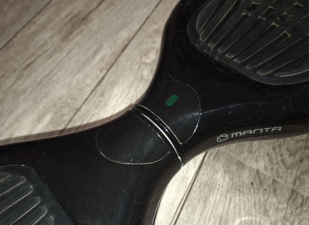 Czarny hoverboard/ deska elektryczna
