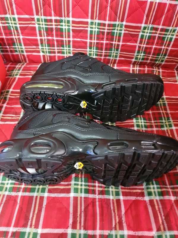 NikeAirMaxTNPlusBlack r.46