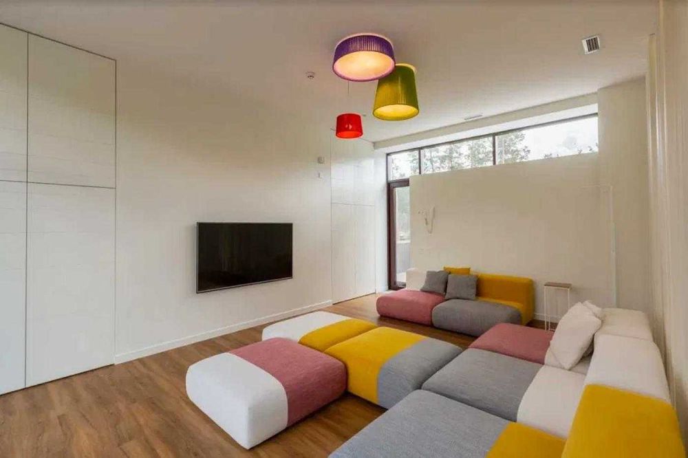 Стильний будинок 700м2 в с. Рудики, Козин Конча-Заспа