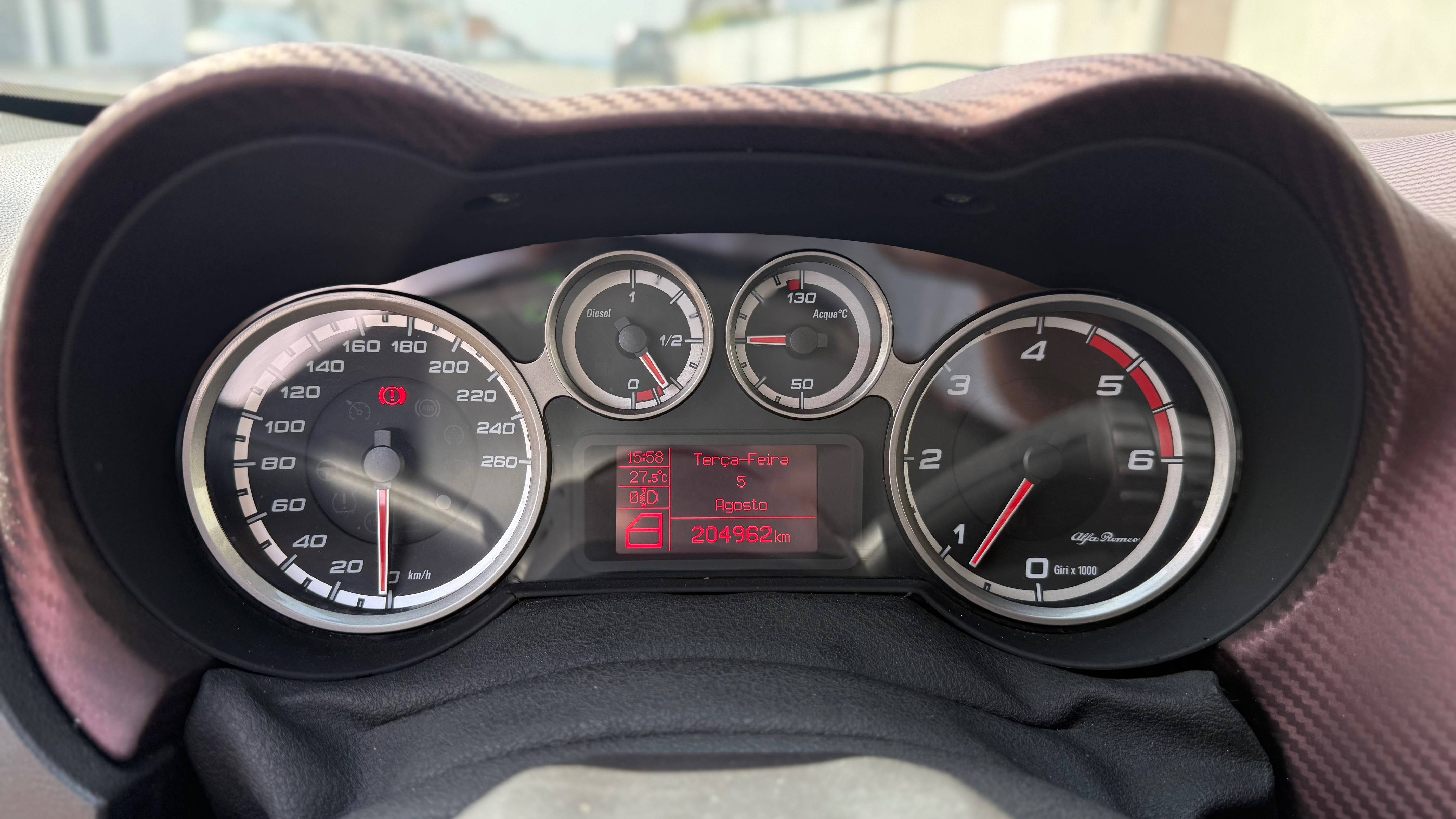Alfa Romeo MiTo 1.6 JTD Distinctive (Histórico de manutenção completo)
