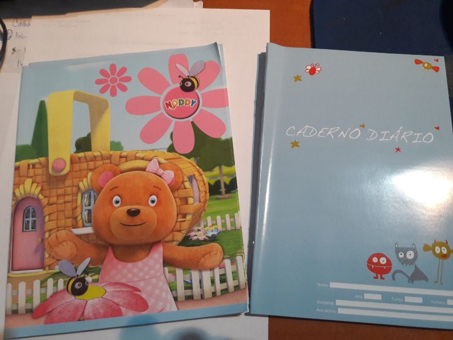 cadernos escolares A5 novos