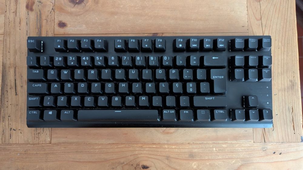 Teclado Corsair K60 PRO TKL RGB