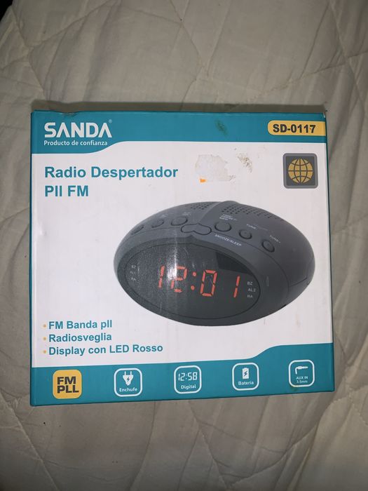 Rádio relógio como novo