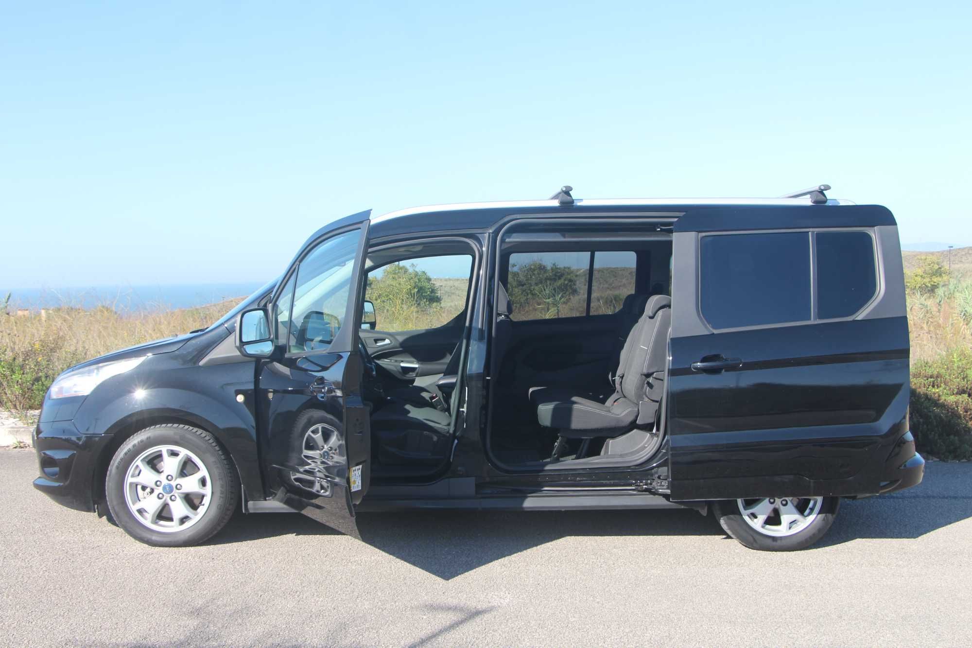 Ford Tourneo Connect Grand 1.5 TDCi (7 lugares)