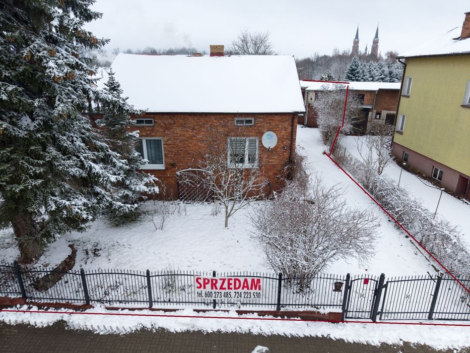 Dom  127m2 + zabudowania gosp. 71m2