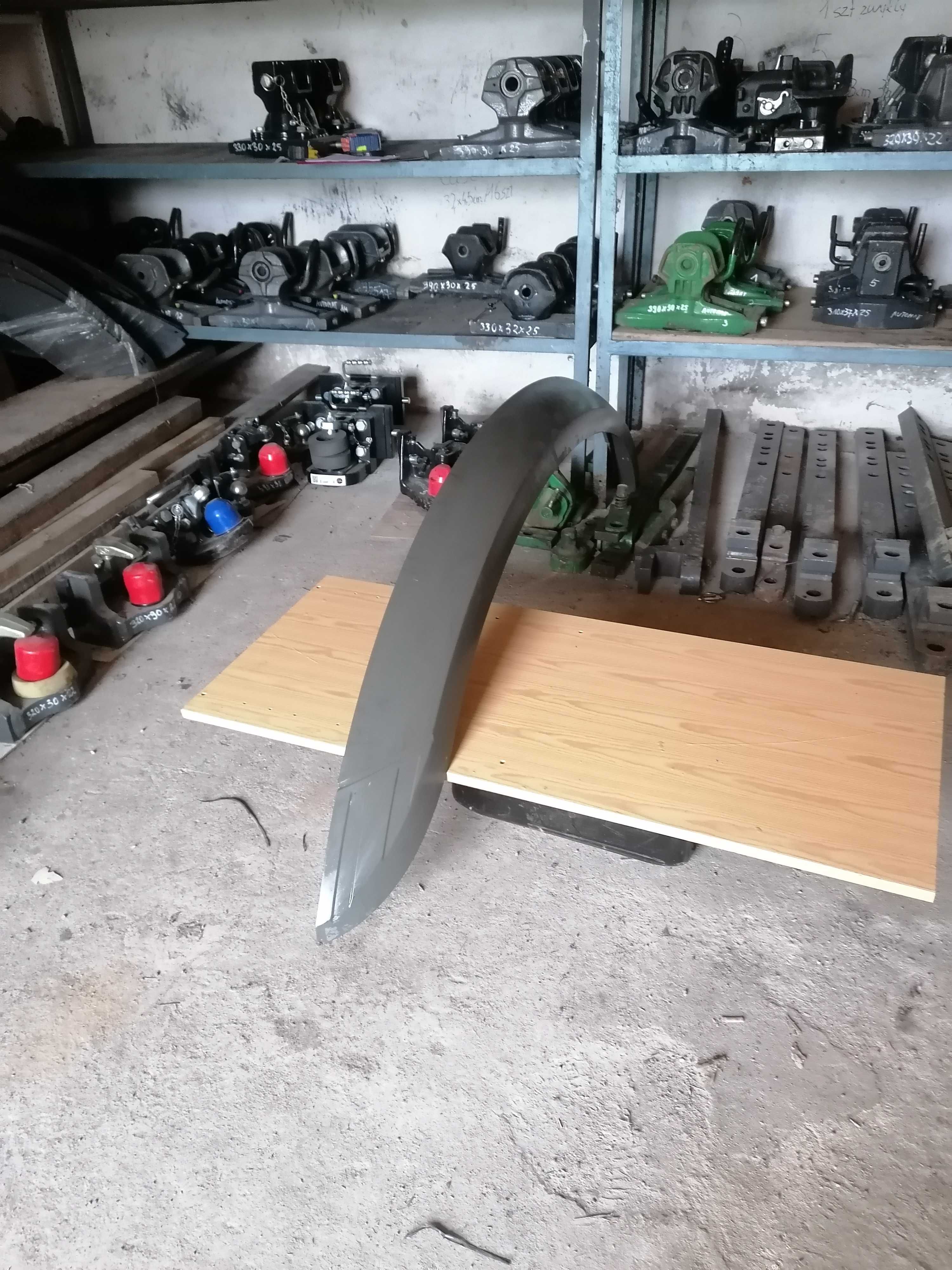 Poszerzenie błotnik Fendt