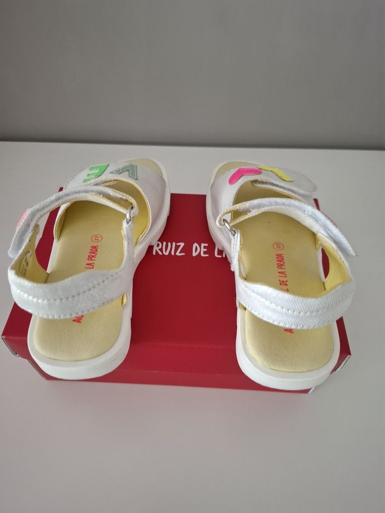 Sandália Love Agatha Ruiz de la Prada - tam. 27 - 12€
