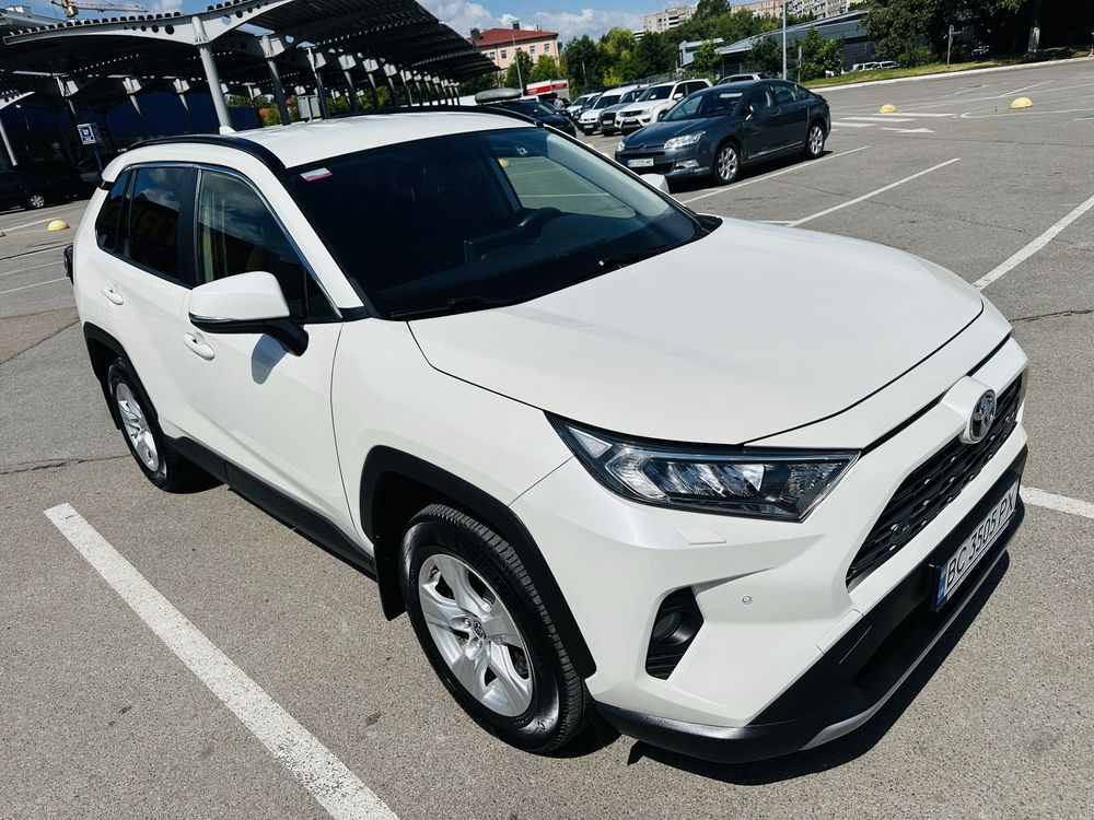 TOYOTA RAV 4 2019р Перламутр