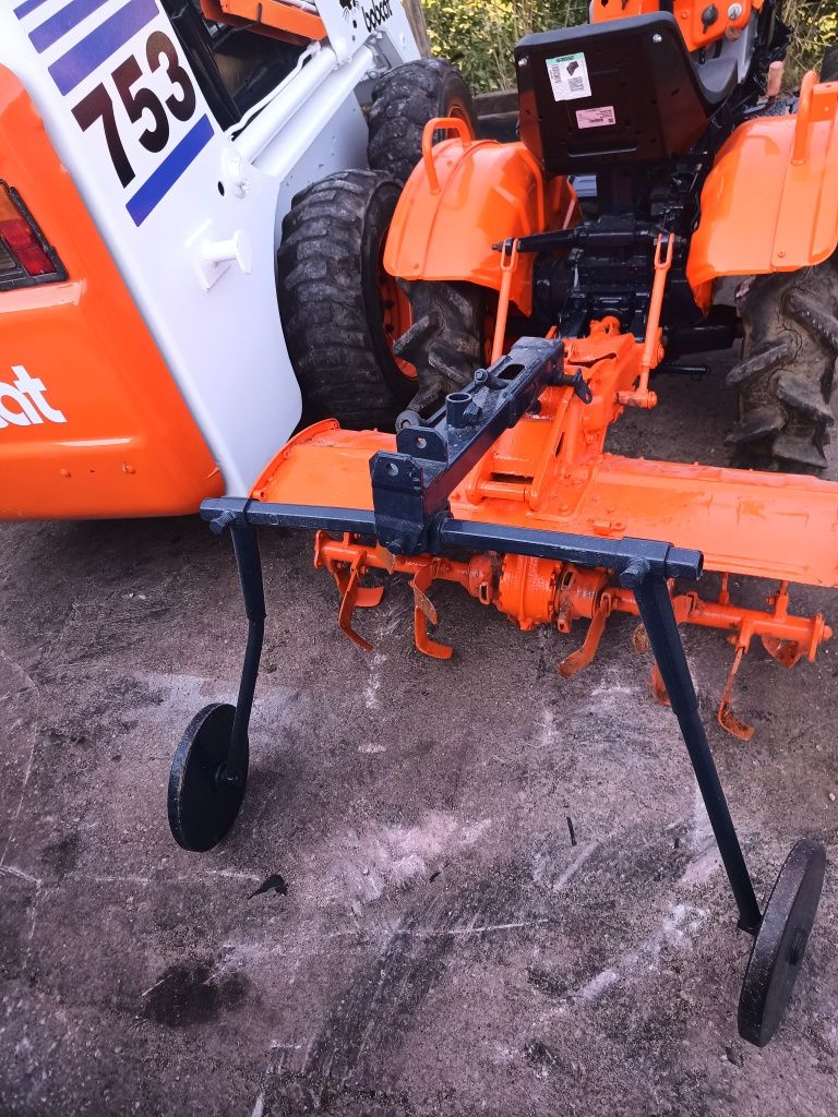 Kubota 7000 tração