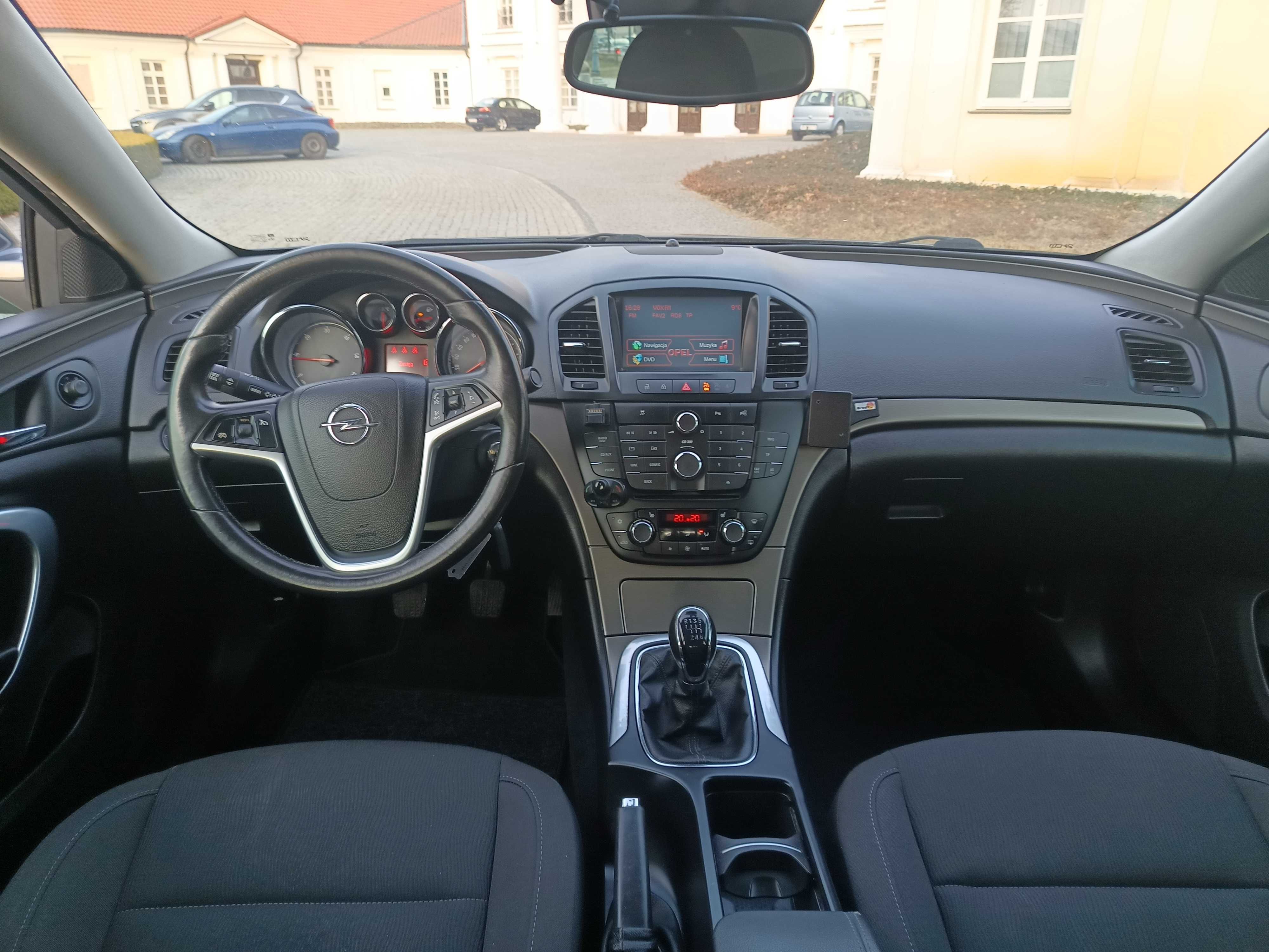 2,0 Diesel 130km Navi Climatronic Xenon Led Parktronic TYLKO 179TYS KM