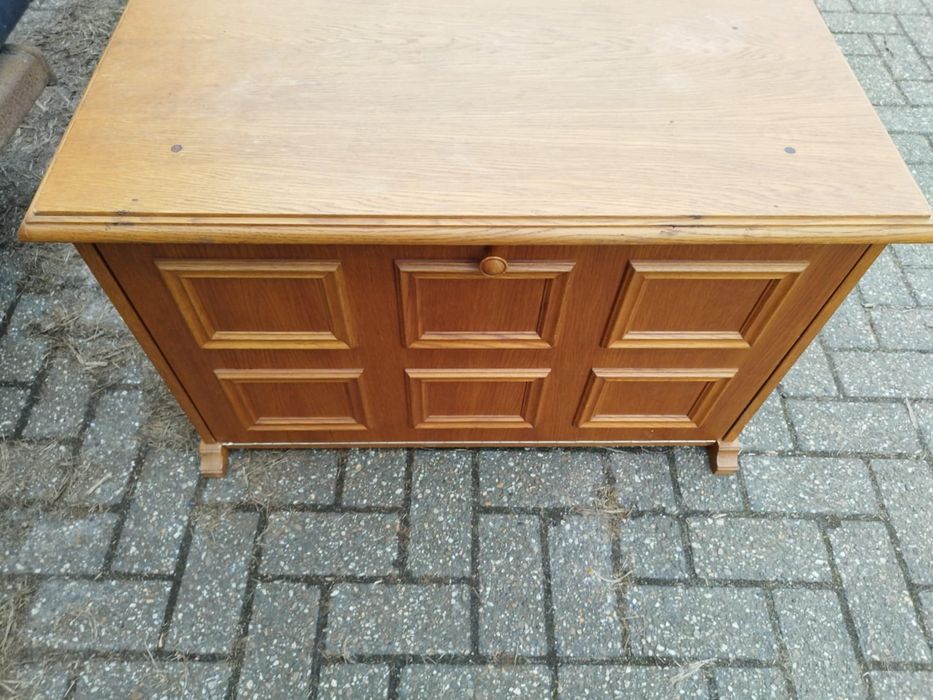 Dębowa szafka na buty