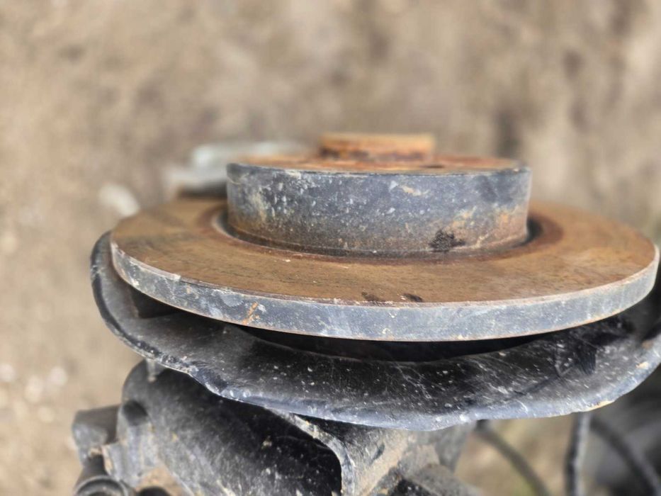 Диск диски тормозной NiSSAN  qashqai j11 задние идеал 30тыс км 2019 г