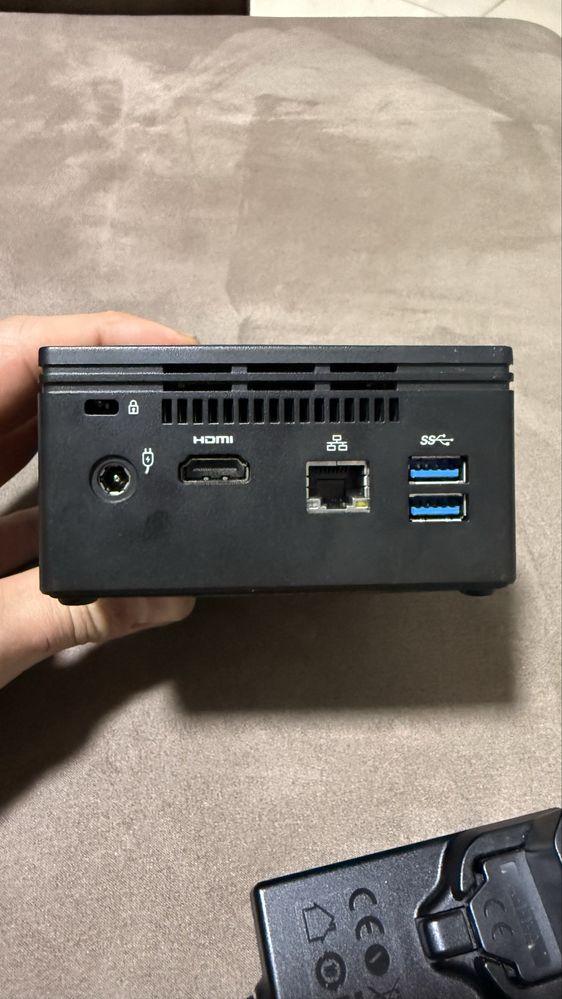 Mini pc Gigabyte cpu intel ssd 240gb