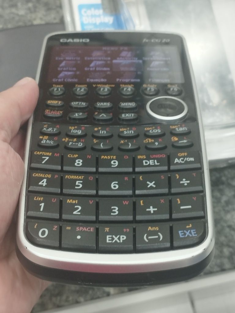 Calculadora gráfica Casio FX-cg20
