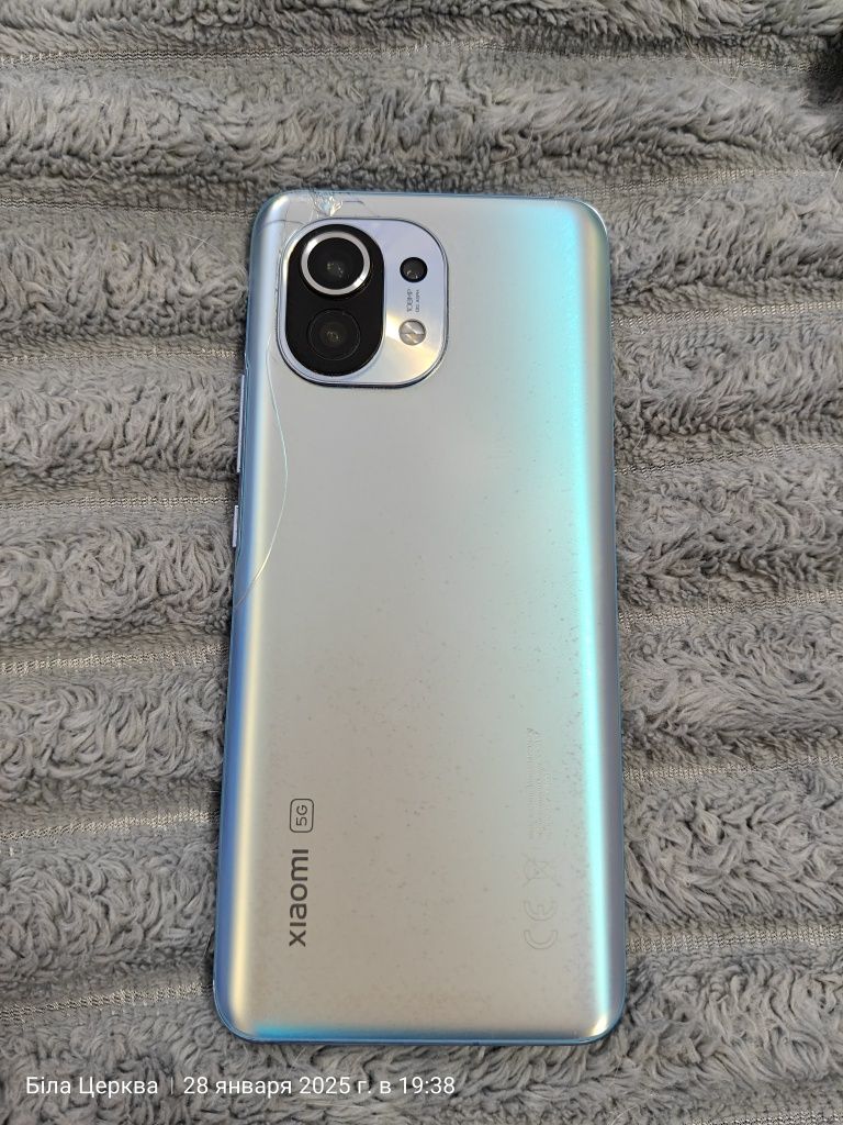 Продам Xiaomi mi 11