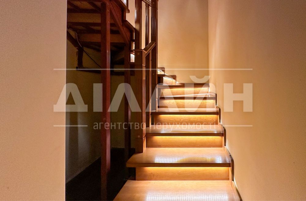 VIP Загородный дом на В.Лугу 4 спальни , 4 с/у.