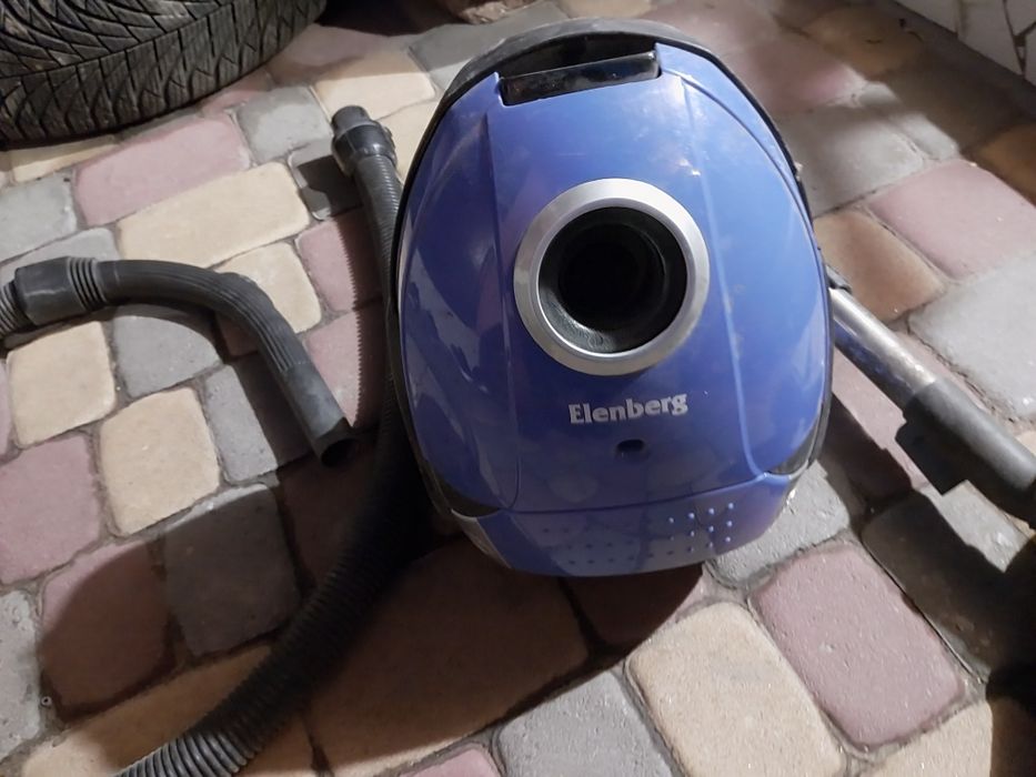Продам пылесос.Еленберг.