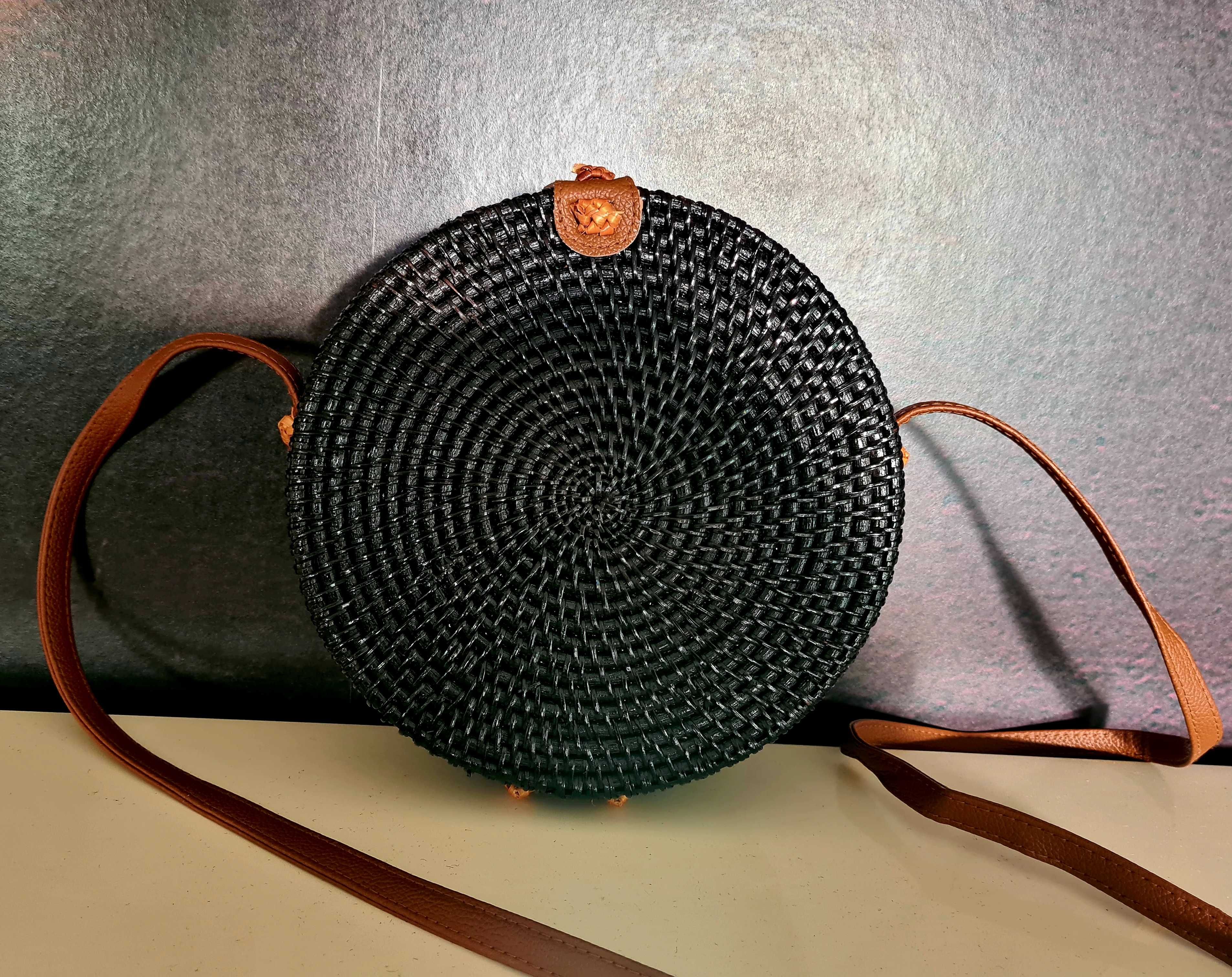 Bolsa Carteira Palhinha entrelaçada Preta redonda Mala Moda verão