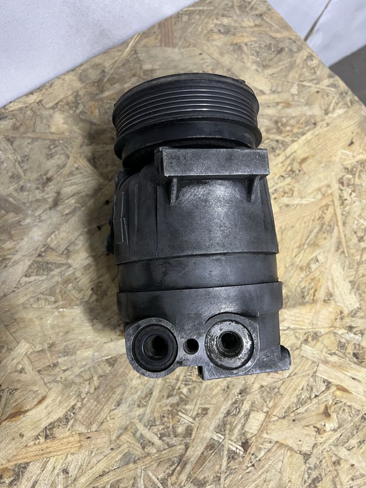 Компрессор кондиционера Delphi 6560298 Opel