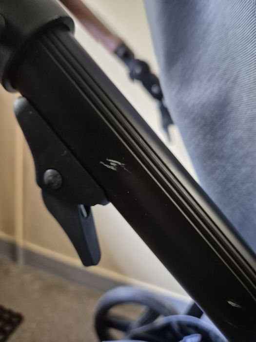 Sprzedam wózek spacerowy