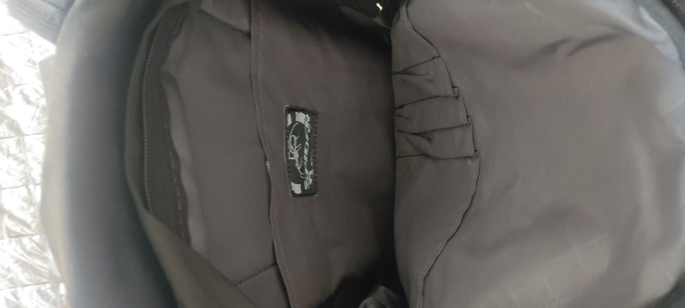 Mochila escolar criança