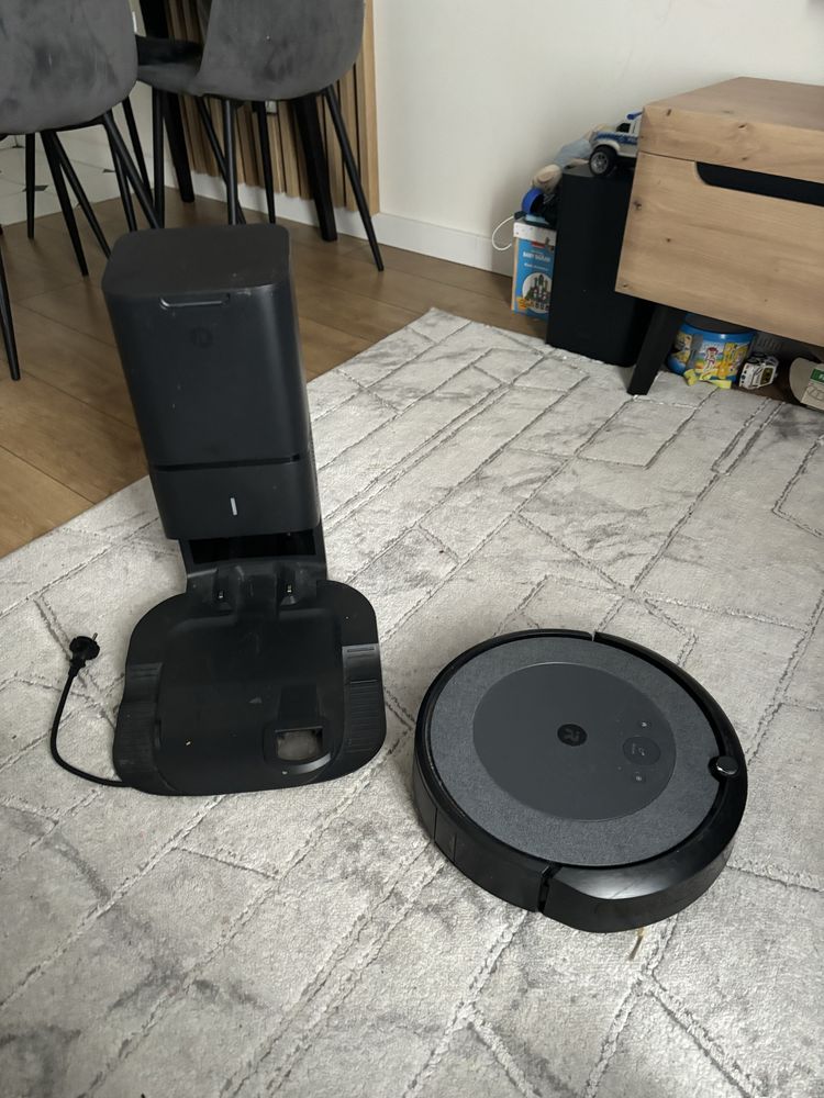 IRobot i3+ ze stacja- OKAZJA/GWARANCJA