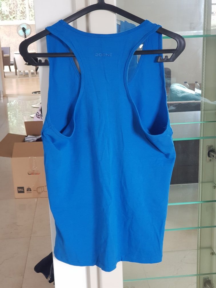 Camisola top sem mangas azul Doone